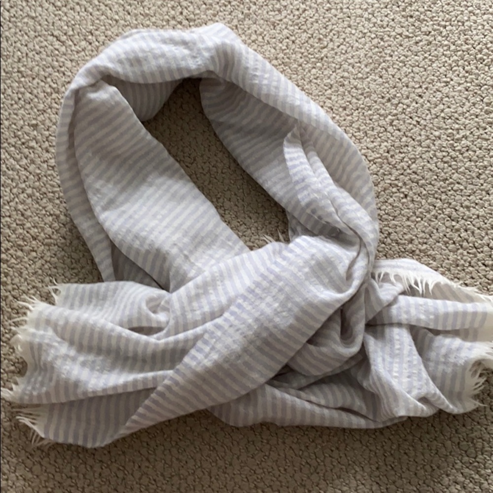Banana republic scarf